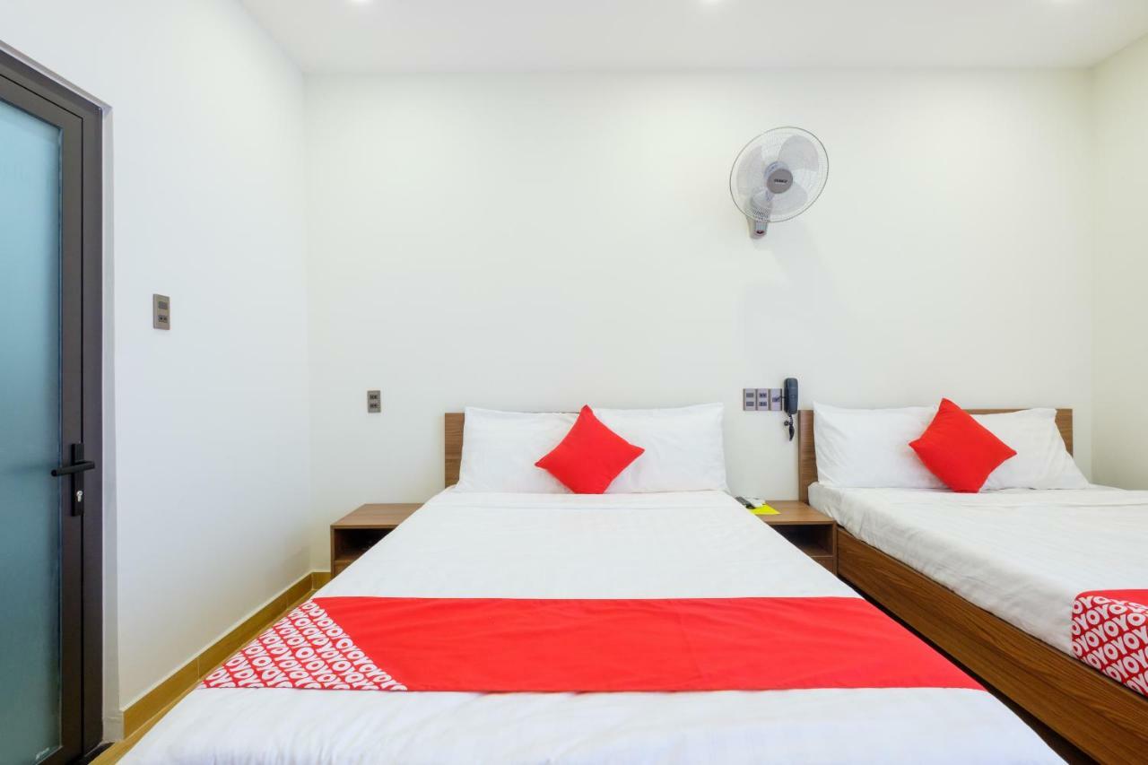 Oyo 212 Luxury Hotel Дананг Екстер'єр фото